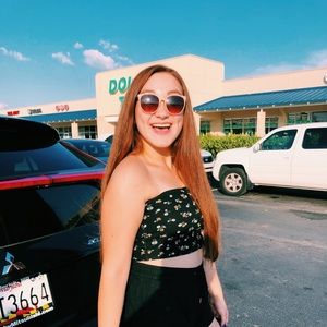 Meet your Posher, Katie